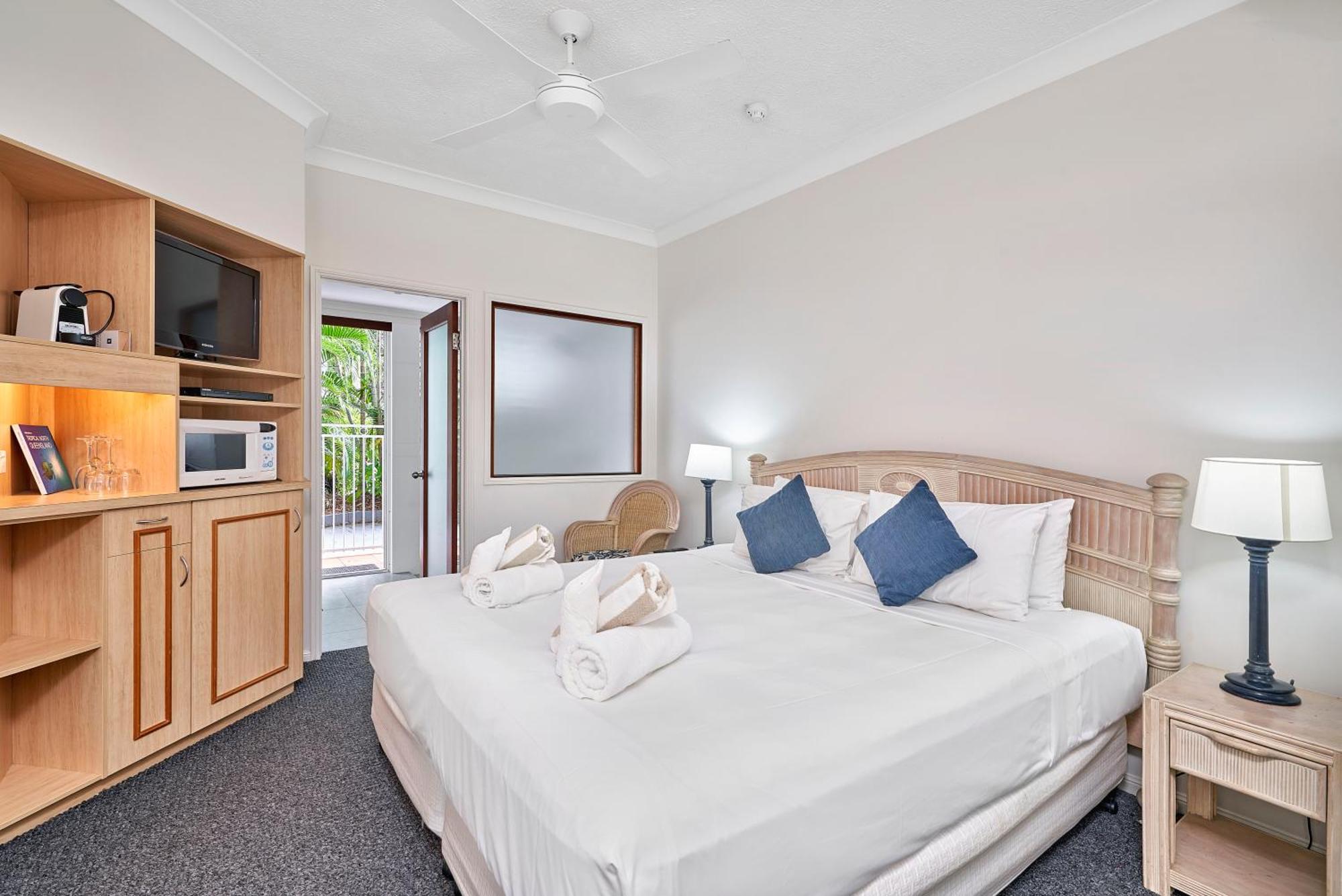 Alassio Beachfront Apartments Palm Cove Zimmer foto