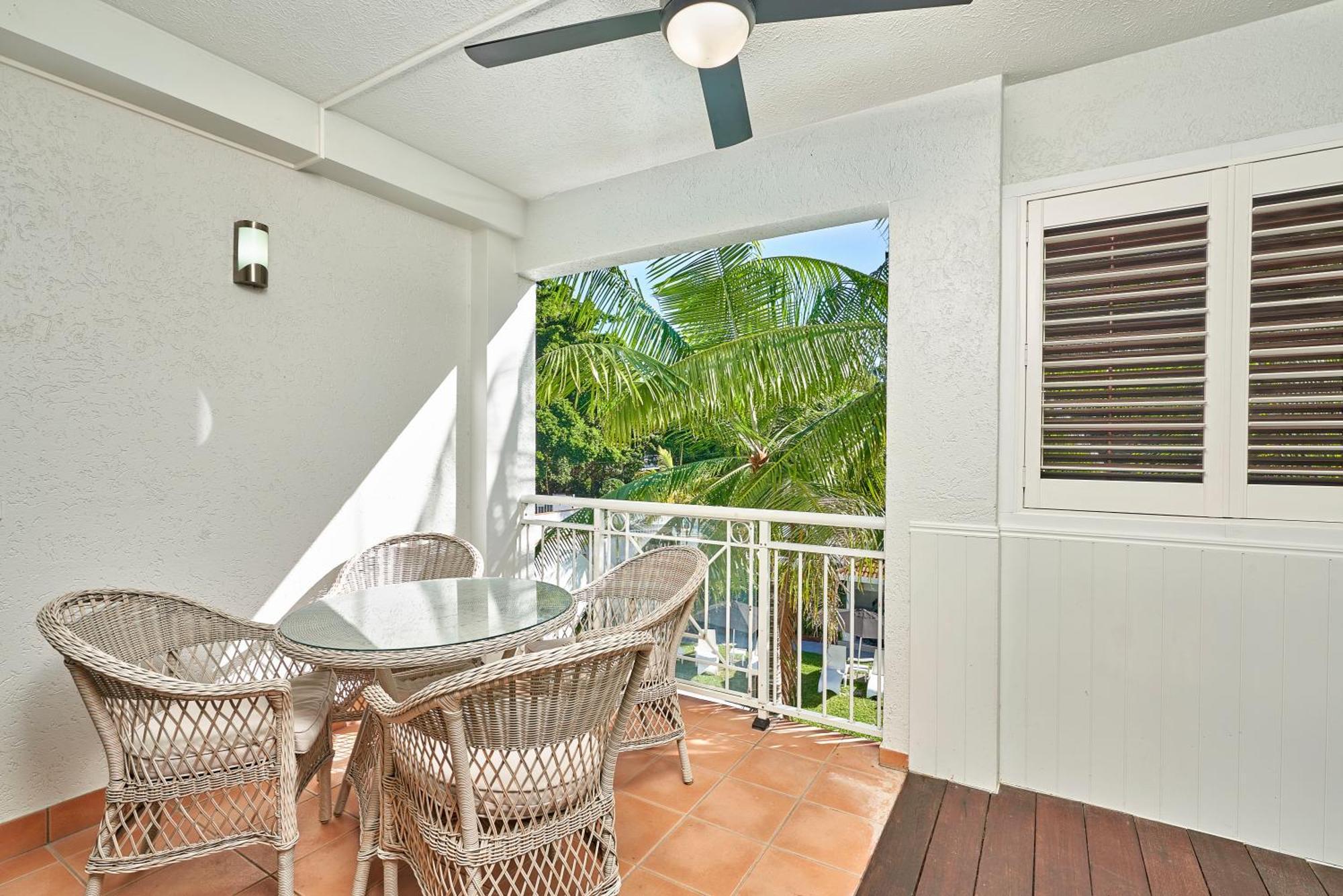 Alassio Beachfront Apartments Palm Cove Zimmer foto